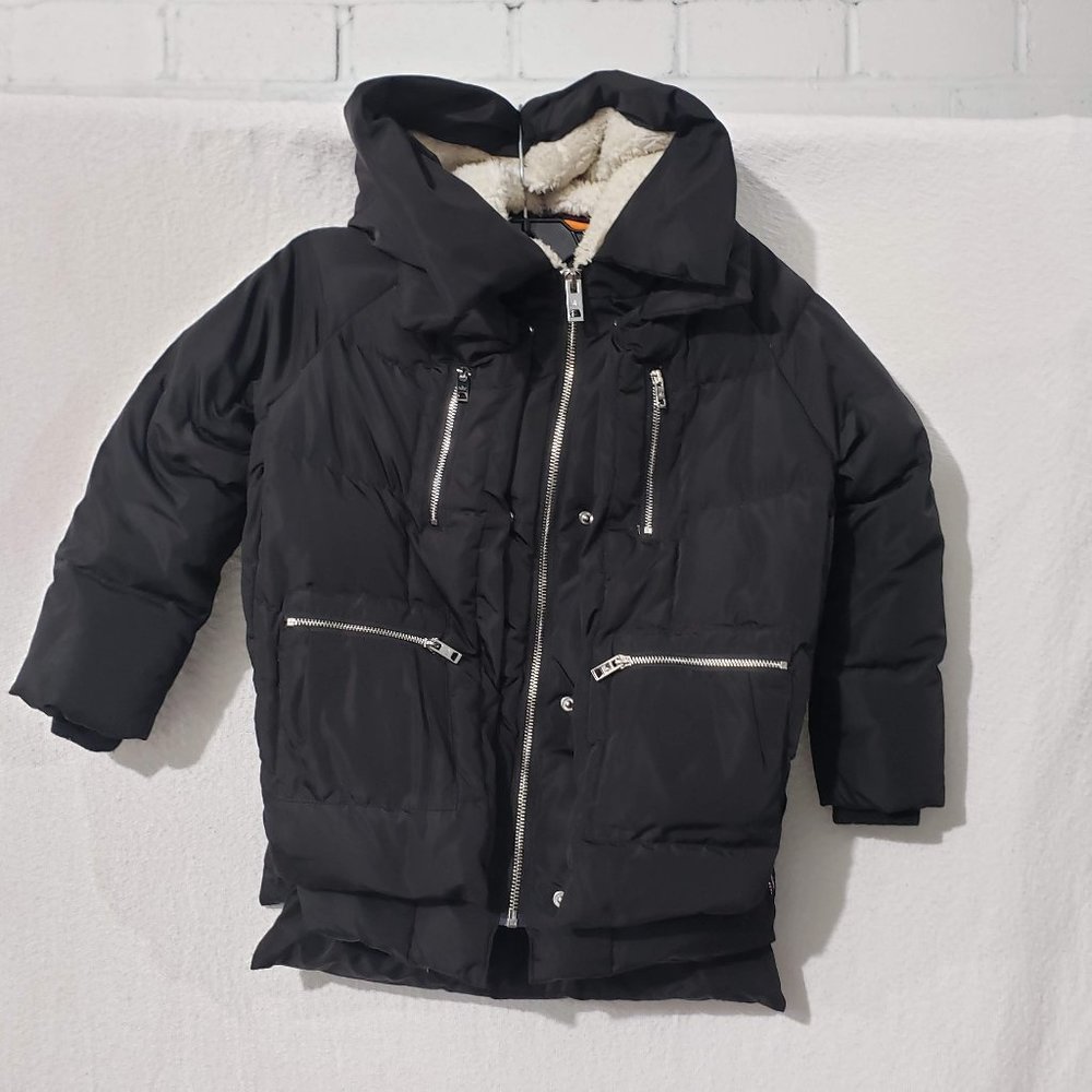 OROLAY Kids Unisex Black Zip Quilted Puffer Down Winter Coat Hooded 6-7Y